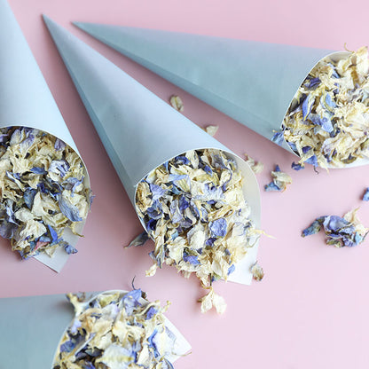 10 Blue Confetti Cones and Confetti