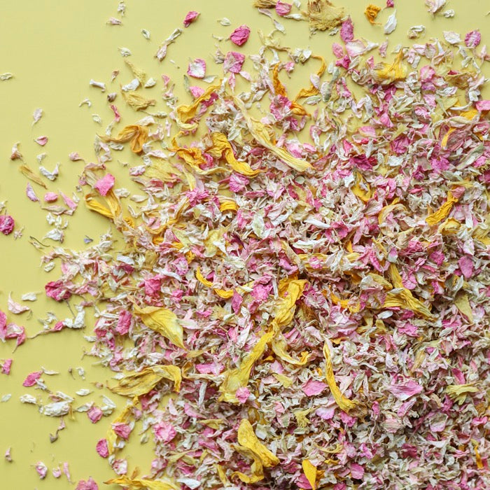 1 Litre Bag (8-10 Handfuls) Affordable Biodegradable Natural Petal Wedding Confetti