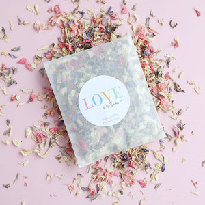 LOVE is in the Air Confetti Sachets