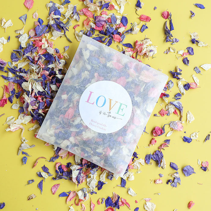 LOVE is in the Air Confetti Sachets